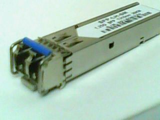 ǧ׶ģpw550M( SFP 1.25Gb/s 550m 850nm ) 
PI: